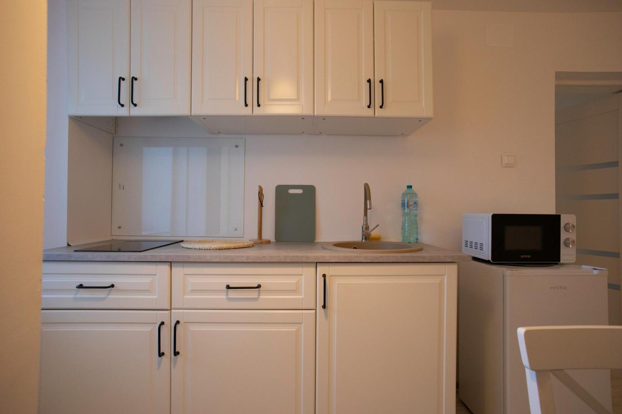 Aquarium Apartment Бузеу Екстер'єр фото